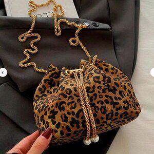 Mini Animal print purse   NEW